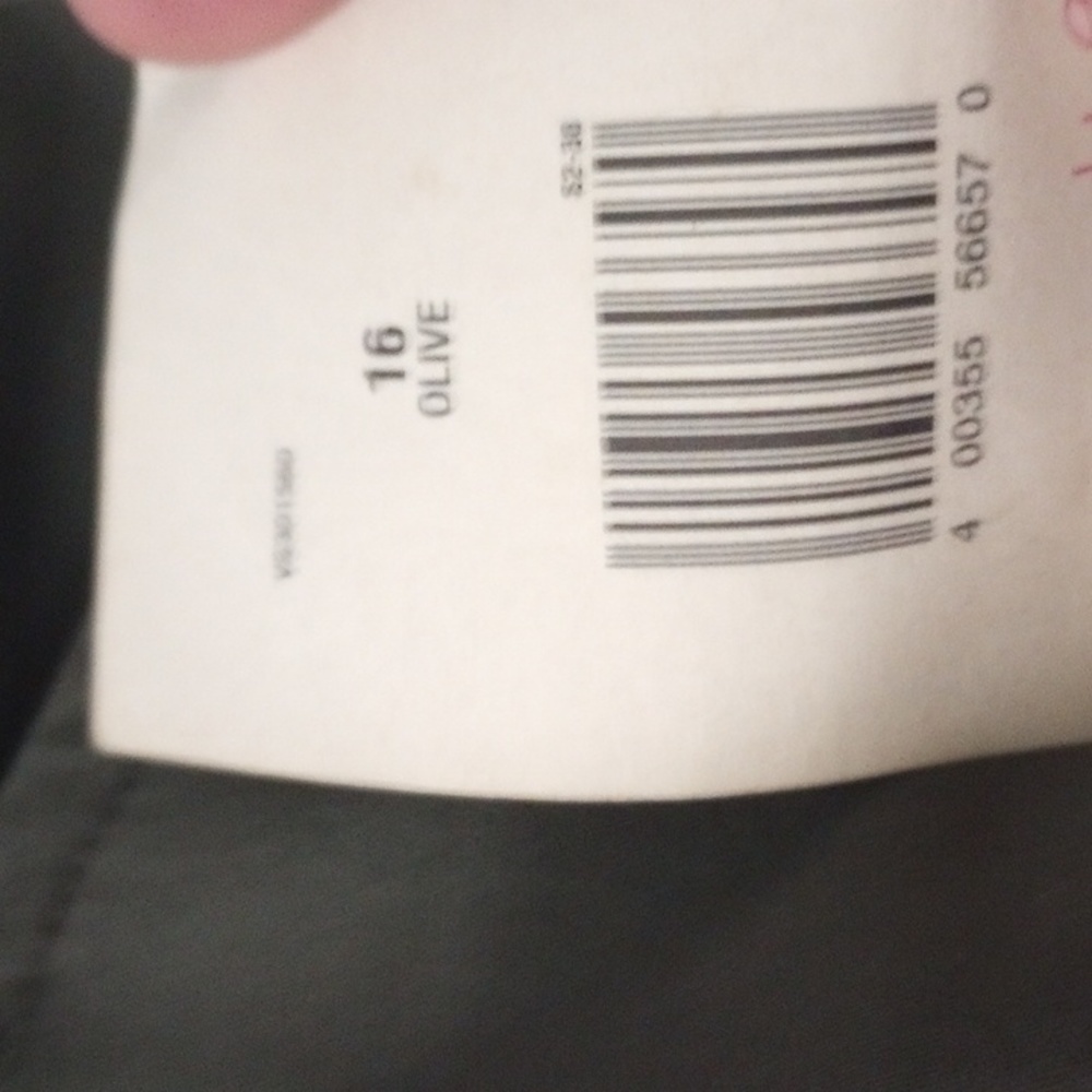 Clothes - Picture 2 of 2